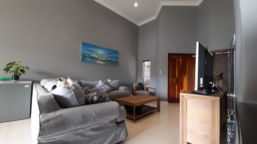 3 Bedroom Property for Sale in Safari Gardens North West